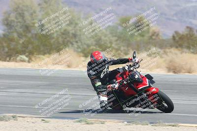 media/Sep-20-2025-Race Pace (Sat) [[d4e1b33f4d]]/Non Verified/Turn 10 Inside (1110am)/